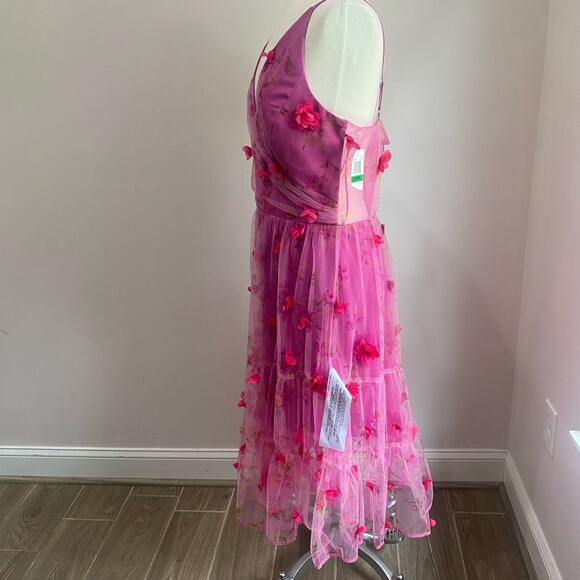 Dress the Population Pink Floral Midi Dress - Picture 6 of 13